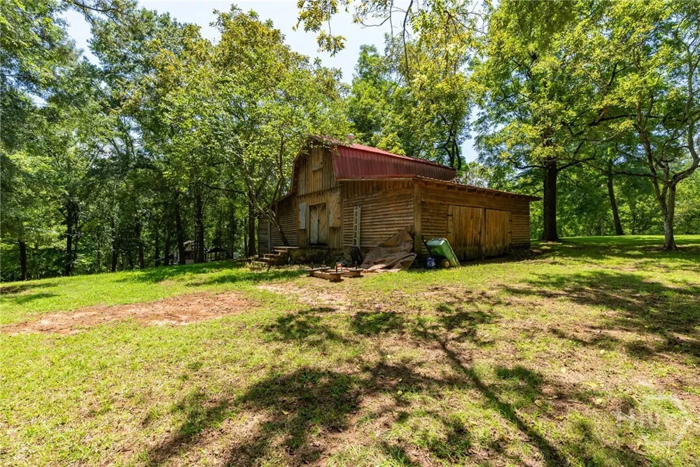 2425 Spratlin Mill Road Hull, GA 30646
