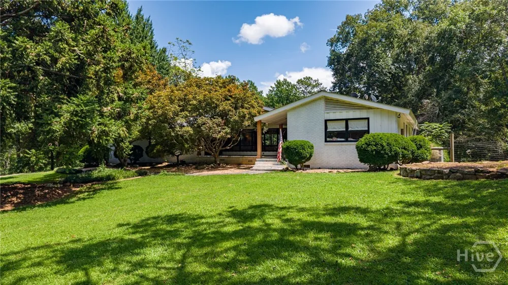 2425 Spratlin Mill Road Hull, GA 30646