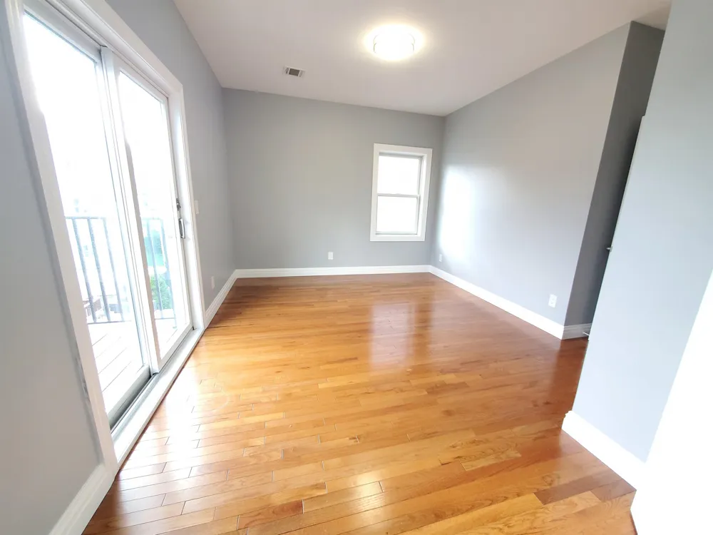84 ANDREW ST Bayonne, NJ 07002