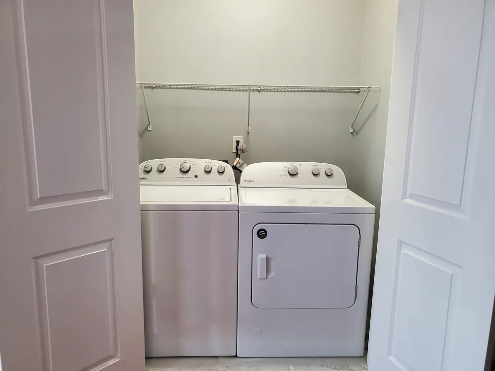 84 ANDREW ST Bayonne, NJ 07002