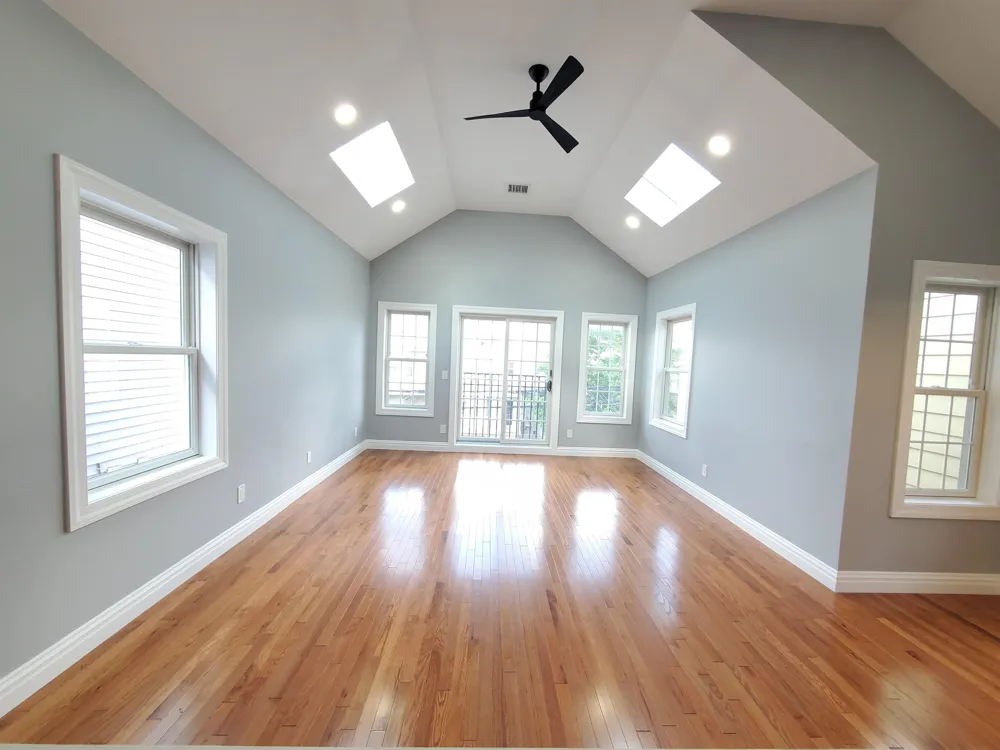 84 ANDREW ST Bayonne, NJ 07002