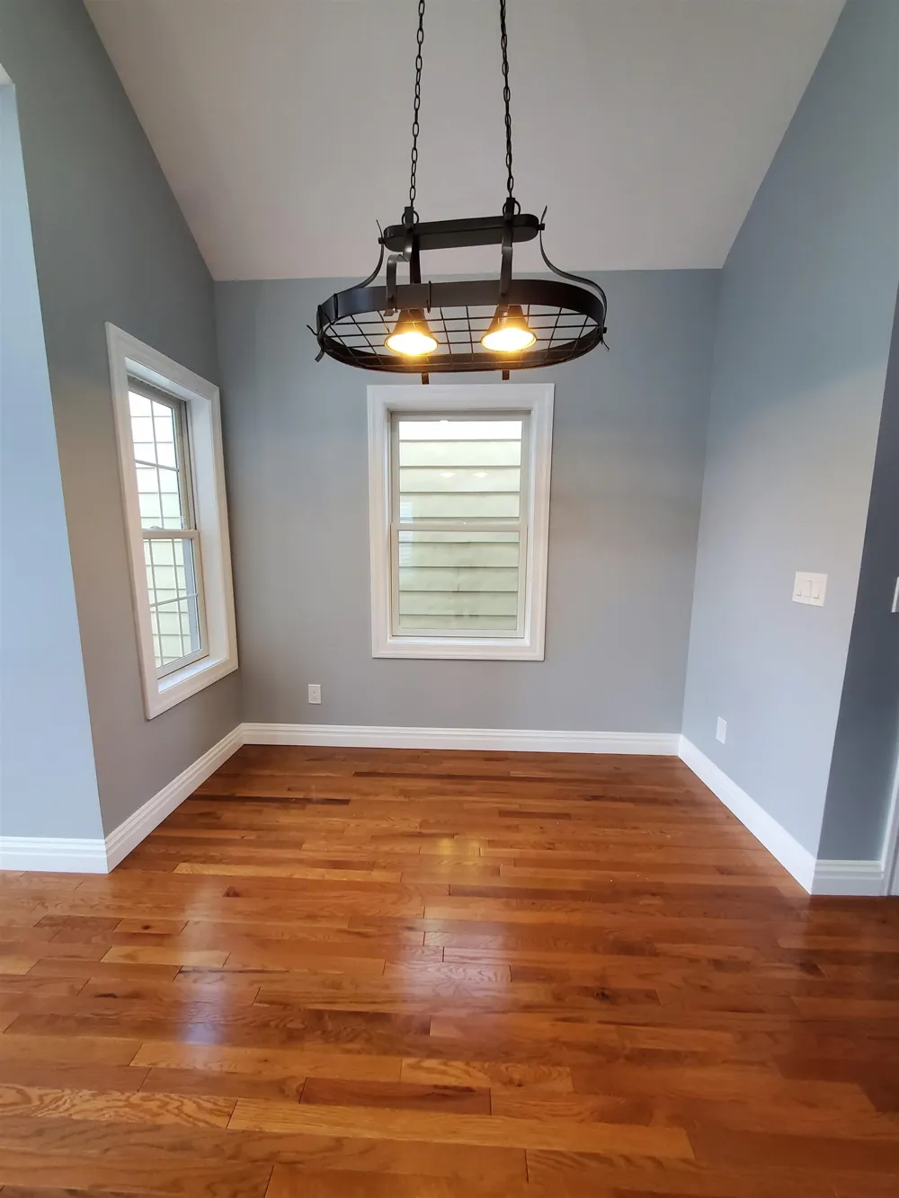84 ANDREW ST Bayonne, NJ 07002