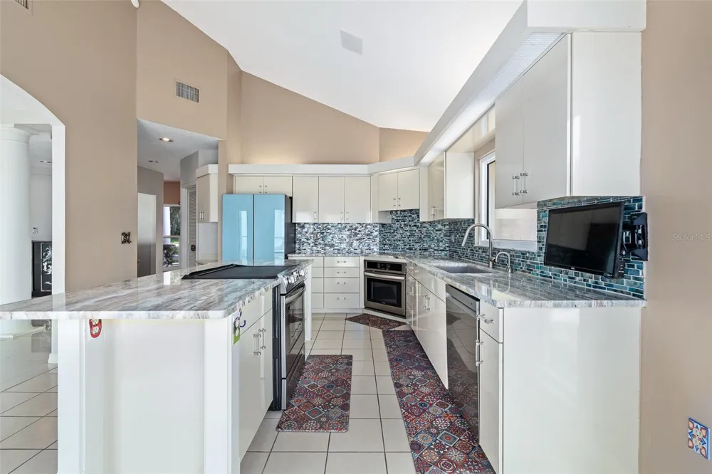 1412 MOSSWOOD DR Leesburg, FL 34748