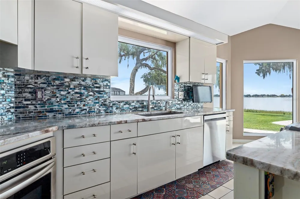 1412 MOSSWOOD DR Leesburg, FL 34748