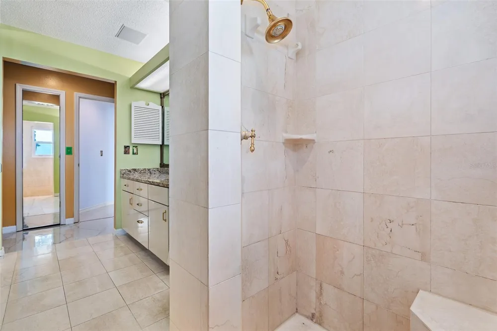 1412 MOSSWOOD DR Leesburg, FL 34748