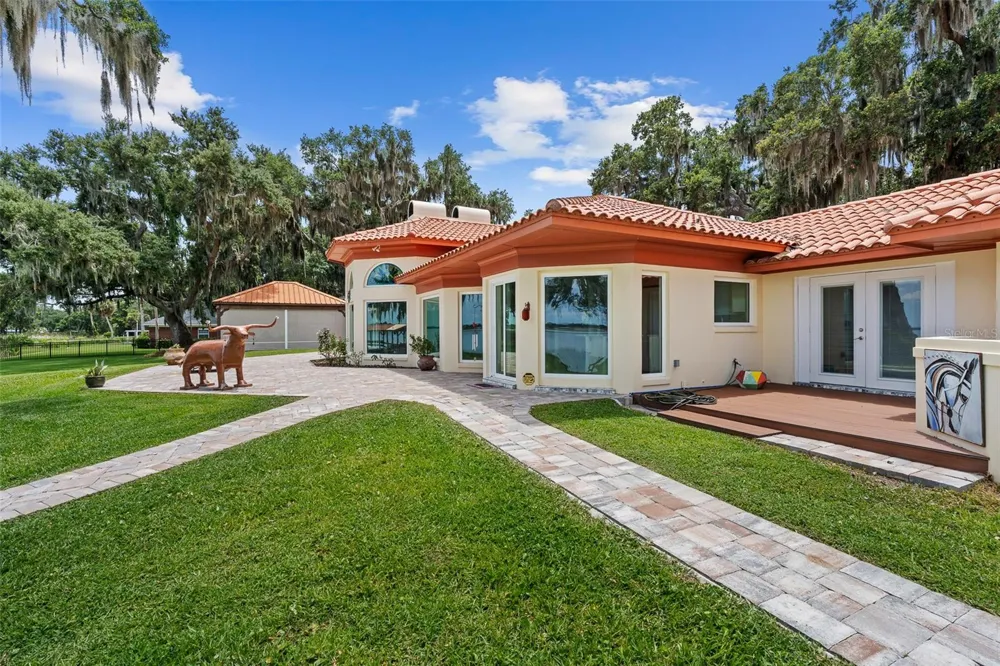 1412 MOSSWOOD DR Leesburg, FL 34748