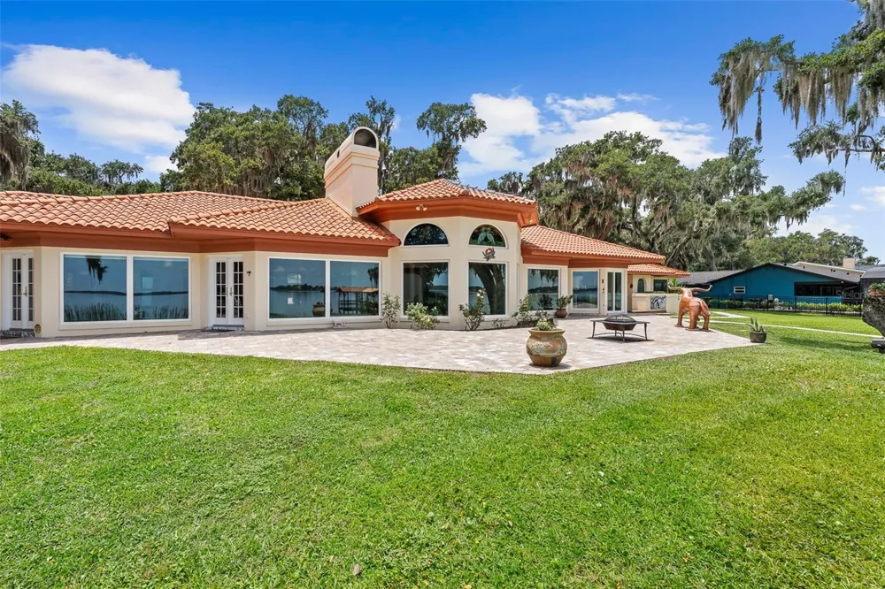 1412 MOSSWOOD DR Leesburg, FL 34748