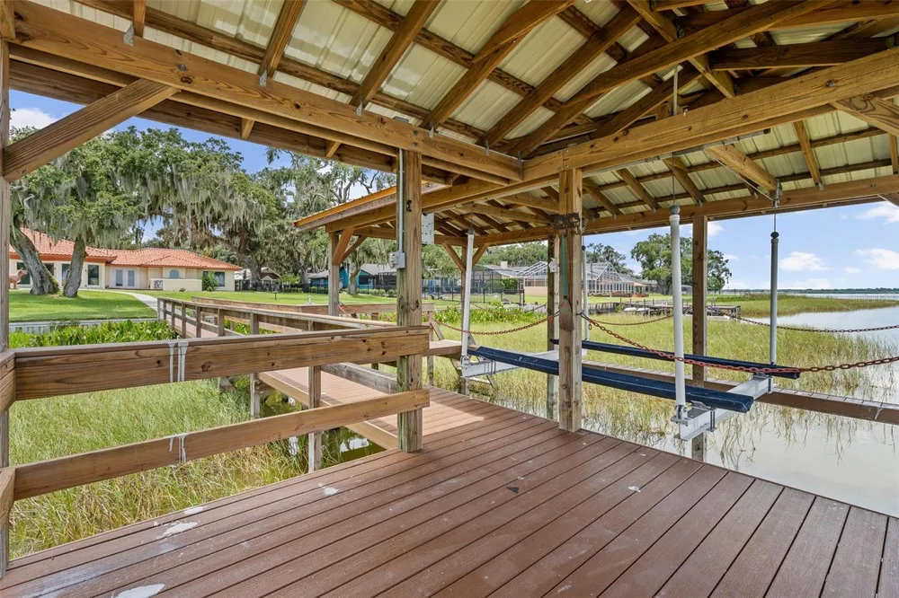 1412 MOSSWOOD DR Leesburg, FL 34748