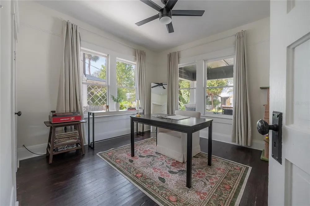 2831 MORGAN STREET Tampa, FL 33602