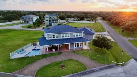 102 Smith Cove Rd.