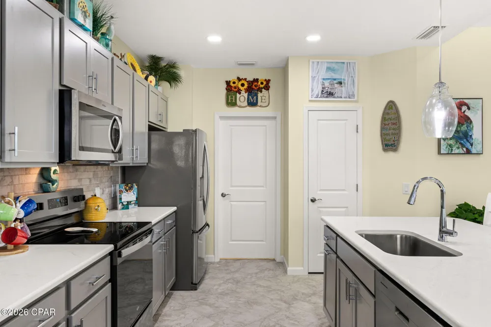 8956 Parrot Place Panama City Beach, FL 32413