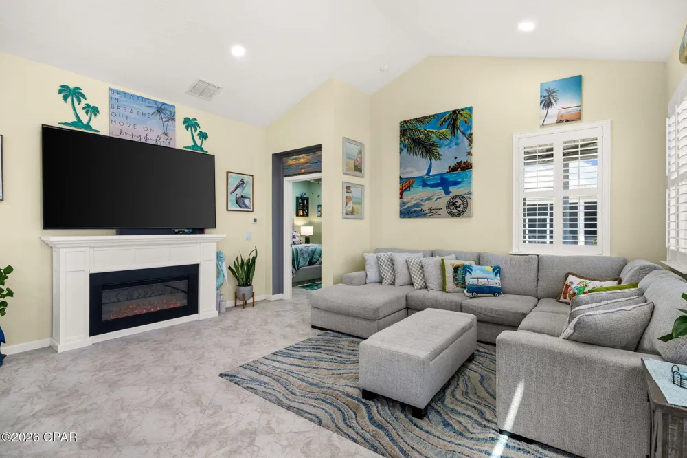 8956 Parrot Place Panama City Beach, FL 32413