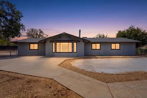 37307 Mistletoe Road