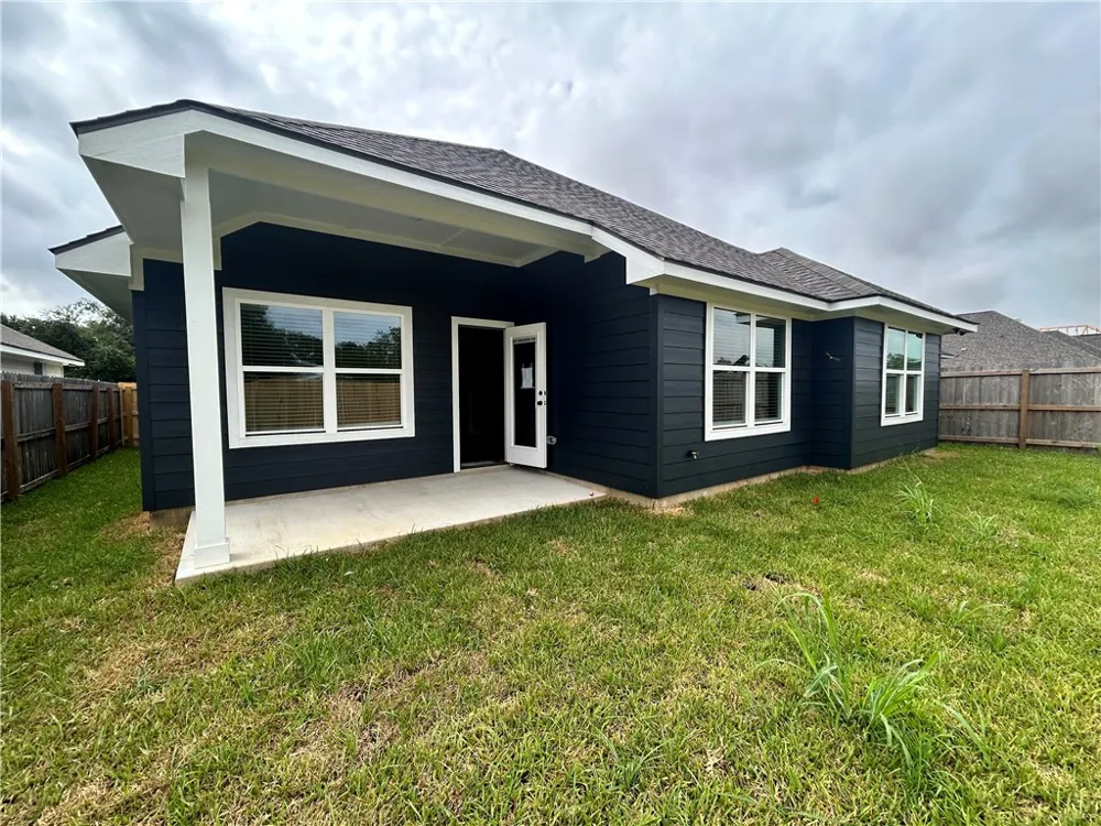 1806 Rubicon Court Caldwell, TX 77863