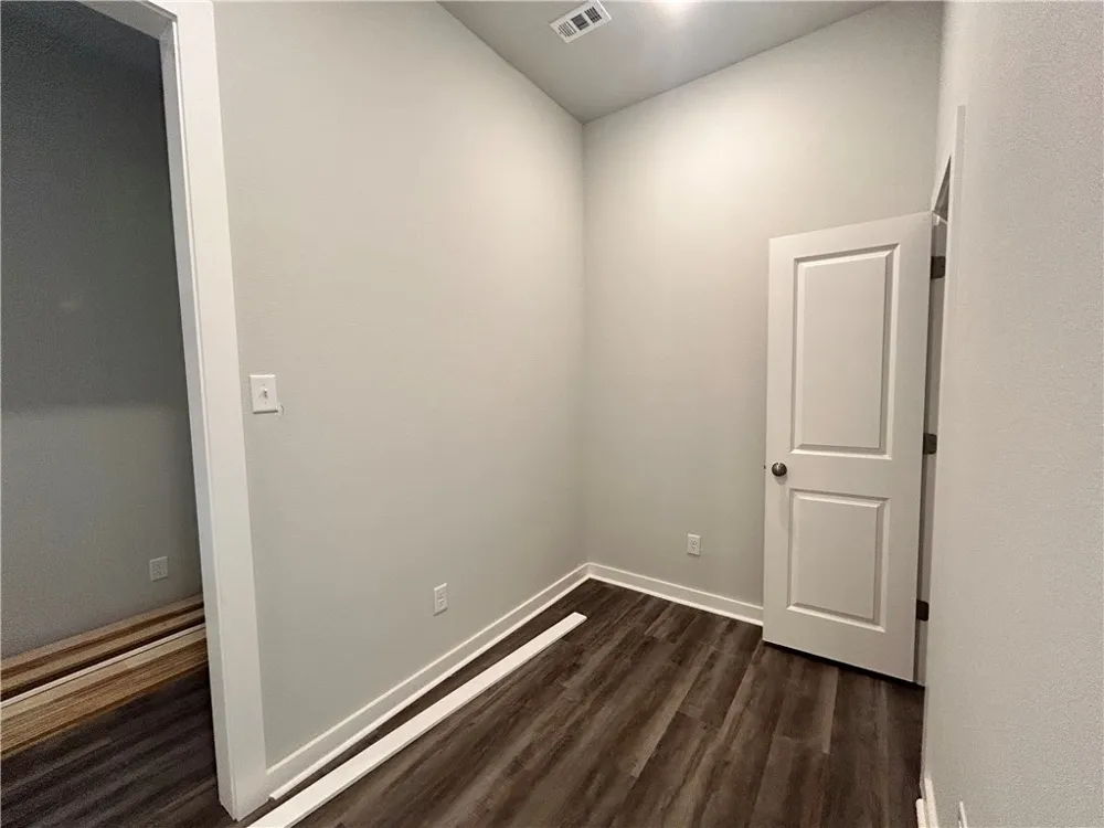 1812 Rubicon Ct Caldwell, TX 77836
