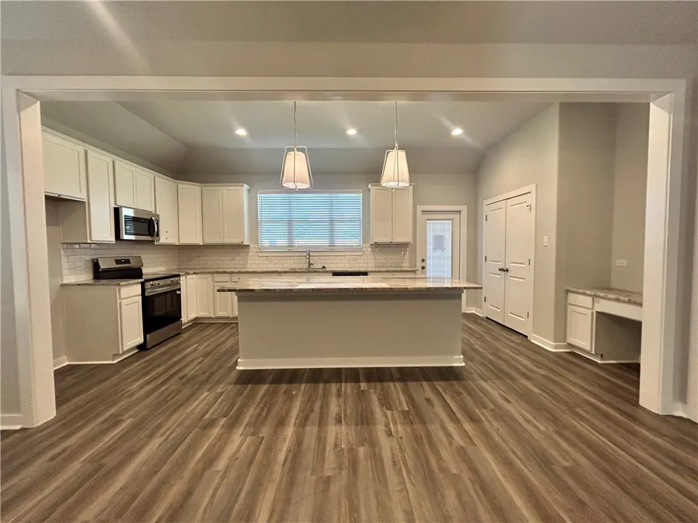 1812 Rubicon Ct Caldwell, TX 77836
