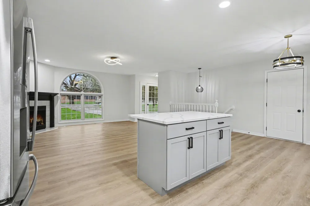 676 10th Street Plainwell, MI 49080