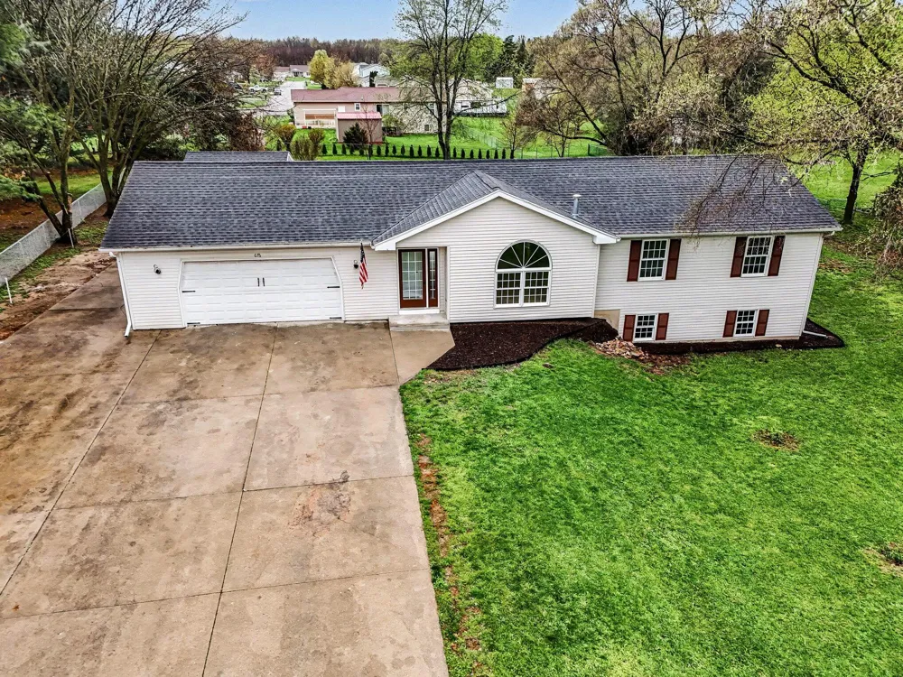 676 10th Street Plainwell, MI 49080