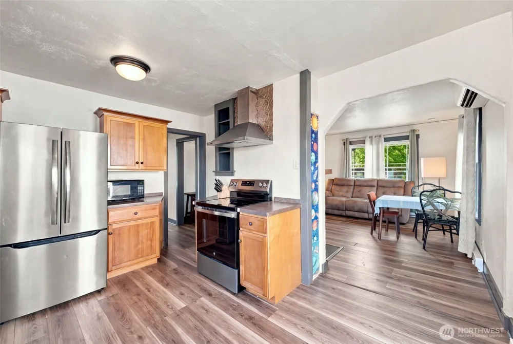 540 21st Avenue Longview, WA 98632