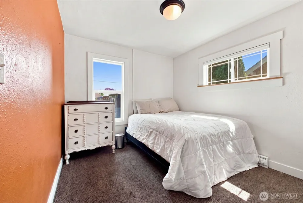 540 21st Avenue Longview, WA 98632
