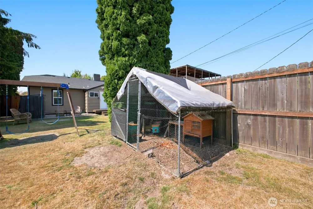 540 21st Avenue Longview, WA 98632