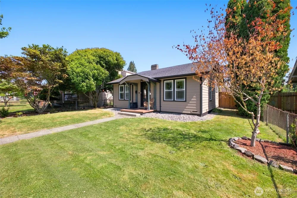 540 21st Avenue Longview, WA 98632