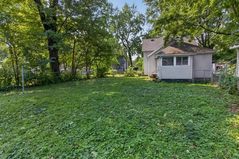 1608 Chapin Street Jackson City, MI 49203