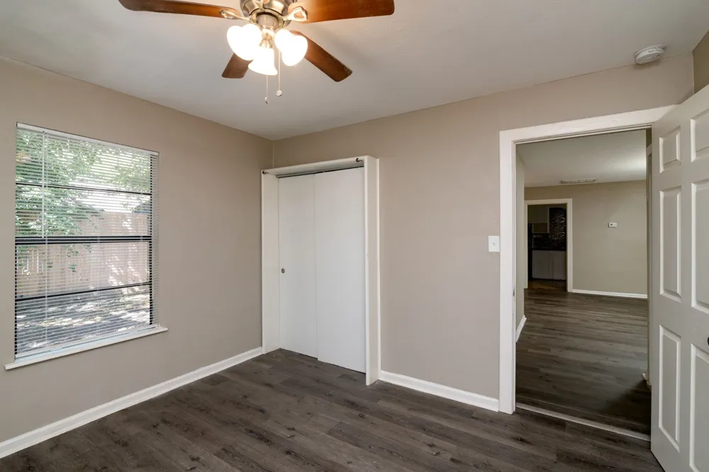 207 Hackberry Street Terrell, TX 75160