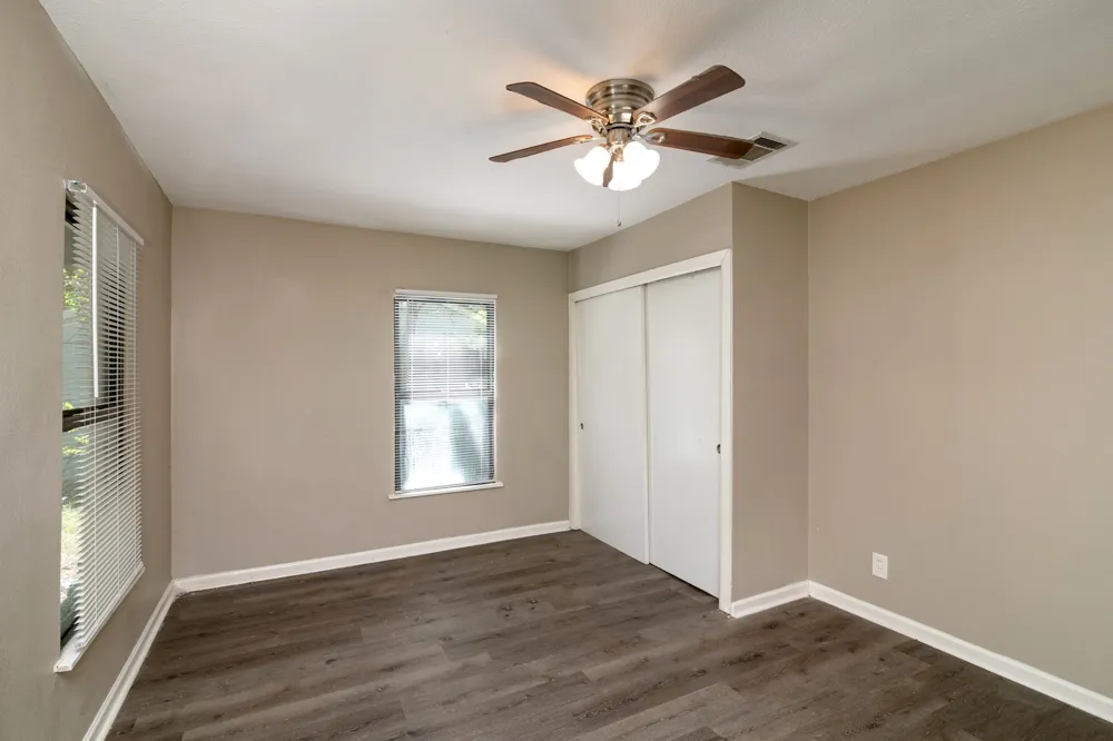 207 Hackberry Street Terrell, TX 75160