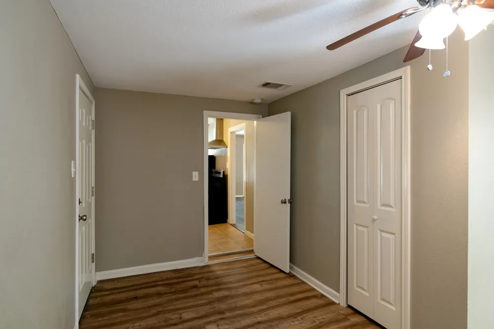 207 Hackberry Street Terrell, TX 75160