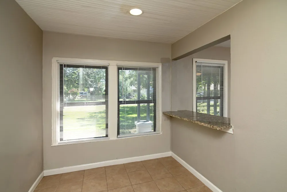207 Hackberry Street Terrell, TX 75160