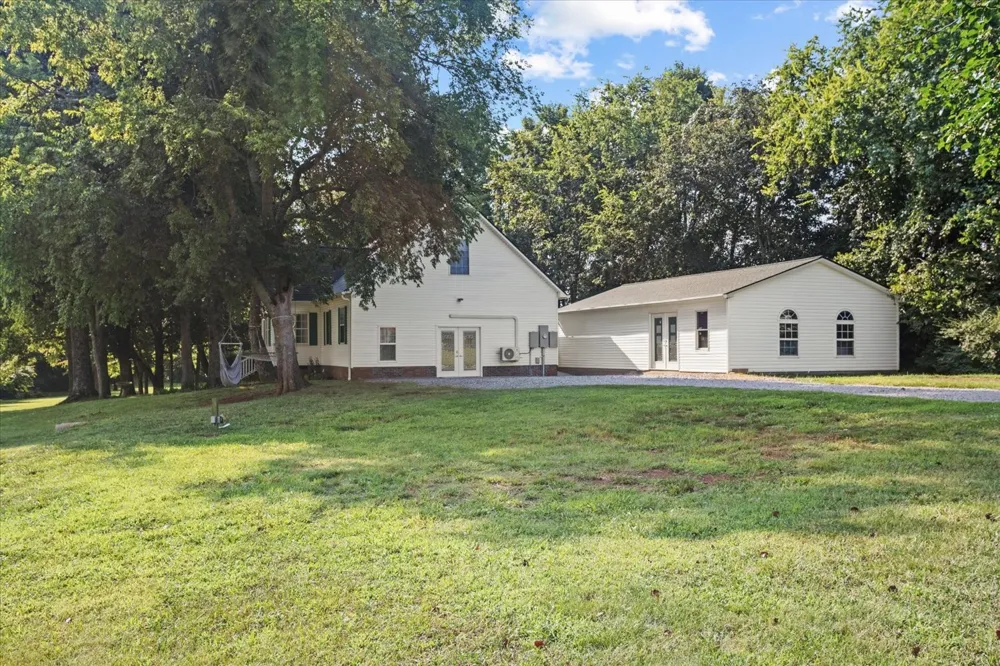 106 Tara Dr Unionville, TN 37180