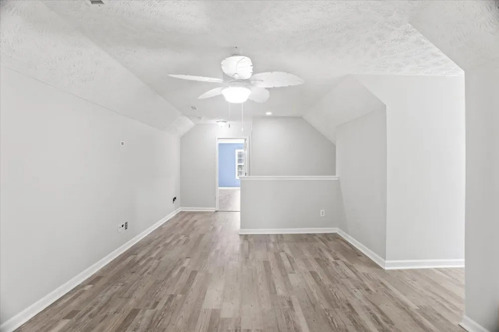106 Tara Dr Unionville, TN 37180