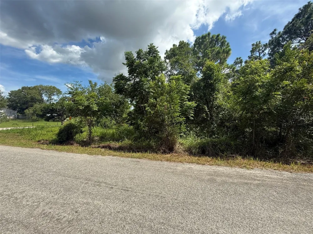 STAR ROAD Brooksville, FL 34613
