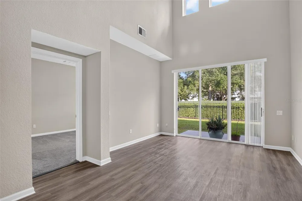 1682 SHALLCROSS AVENUE Orlando, FL 32828