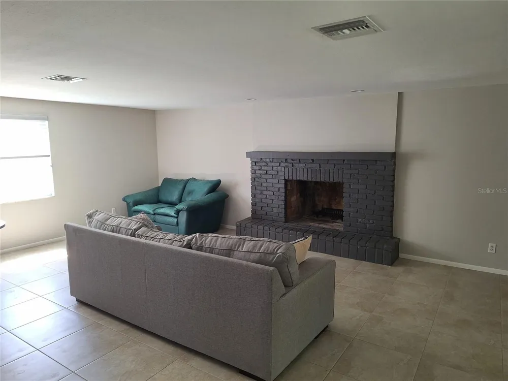 7606 VAN DYKE ROAD Odessa, FL 33556