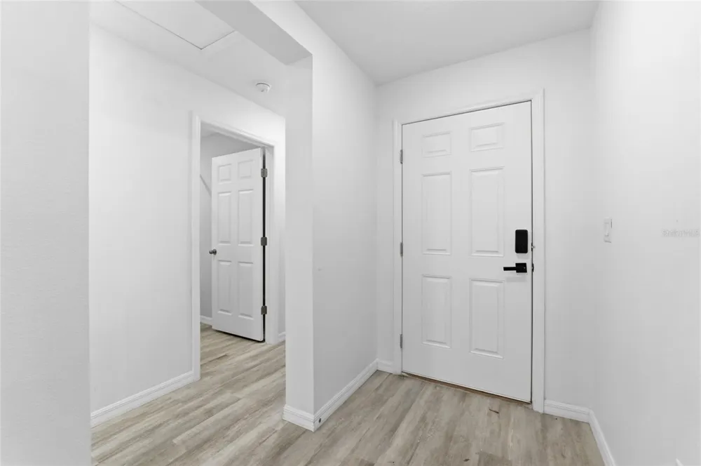 302 AVENUE P NW Winter Haven, FL 33881
