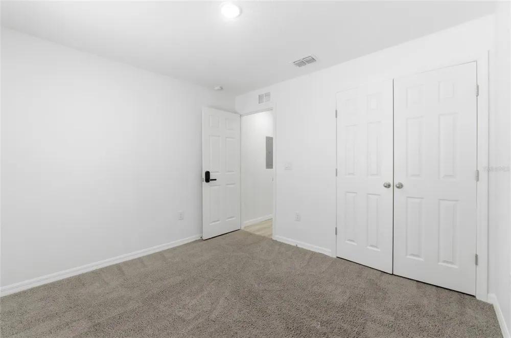302 AVENUE P NW Winter Haven, FL 33881