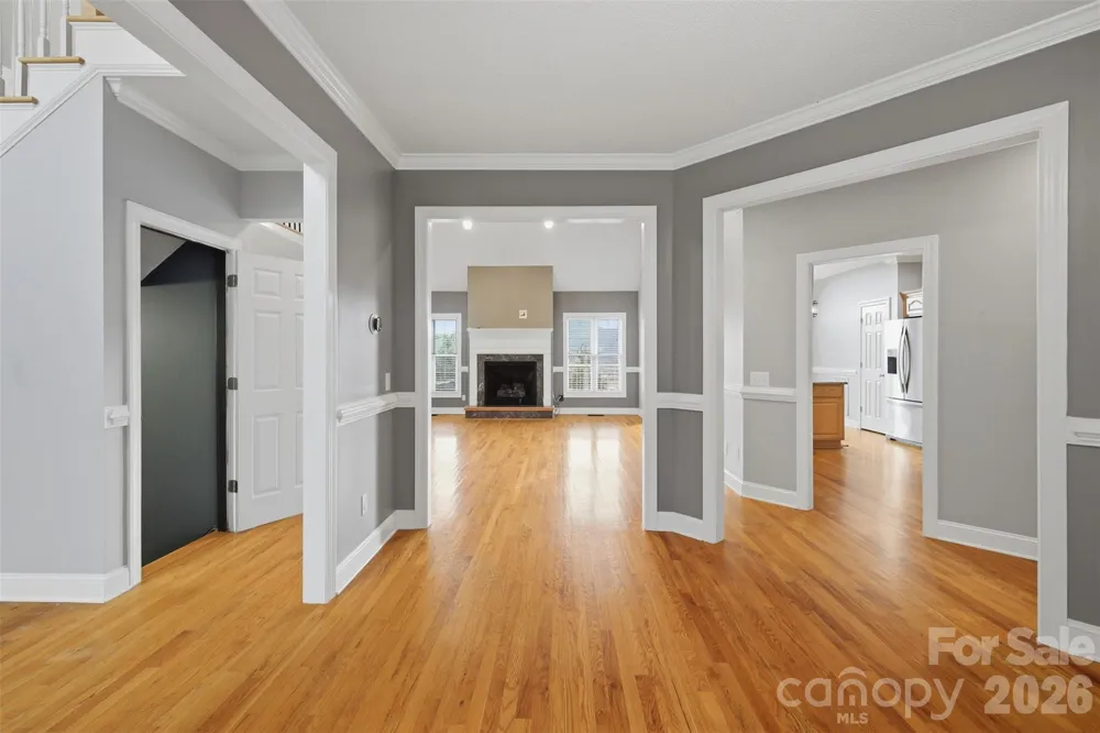 1064 Baker Barn Road Hickory, NC 28602