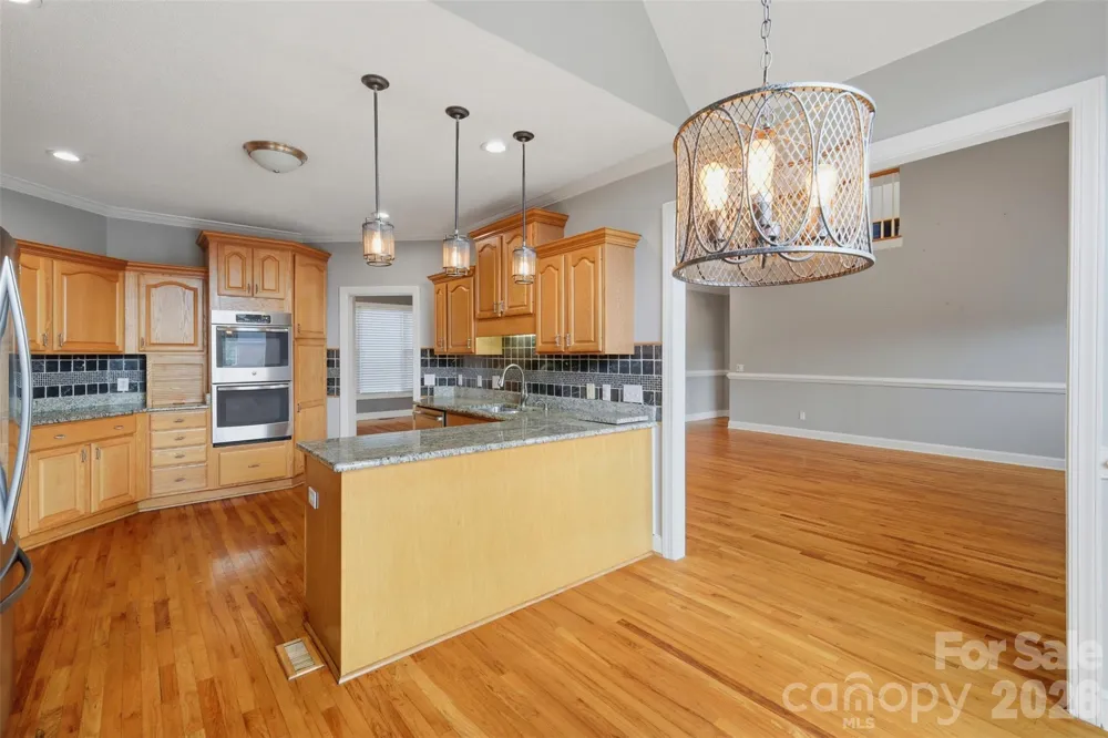 1064 Baker Barn Road Hickory, NC 28602