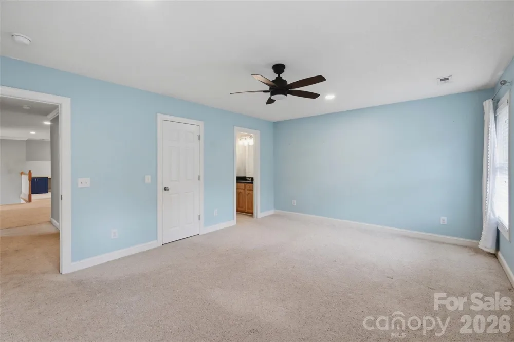 1064 Baker Barn Road Hickory, NC 28602