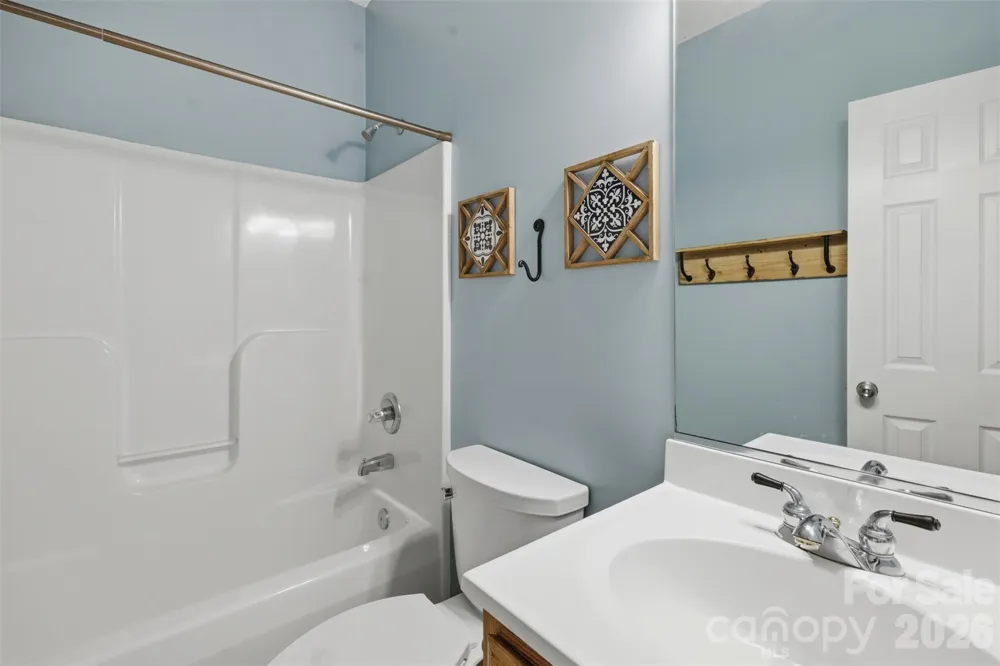 1064 Baker Barn Road Hickory, NC 28602