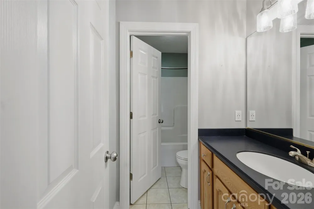 1064 Baker Barn Road Hickory, NC 28602