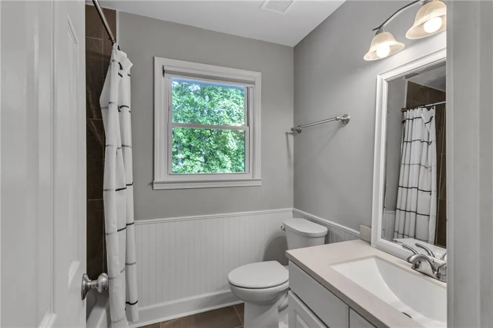 135 London Berry Court Tyrone, GA 30290