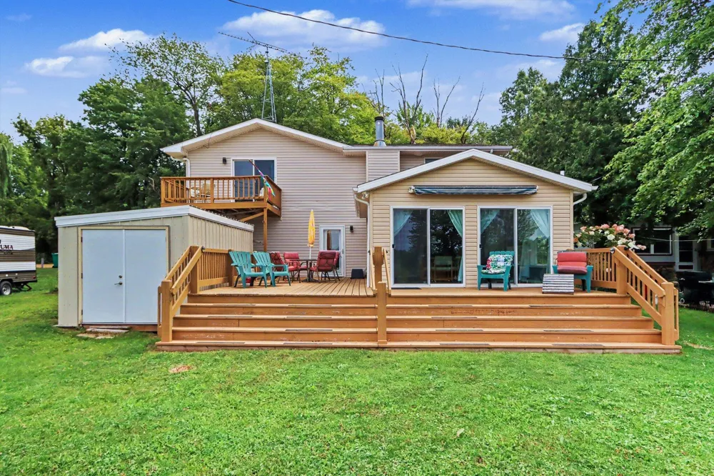 51156 Maple Road Marcellus, MI 49067