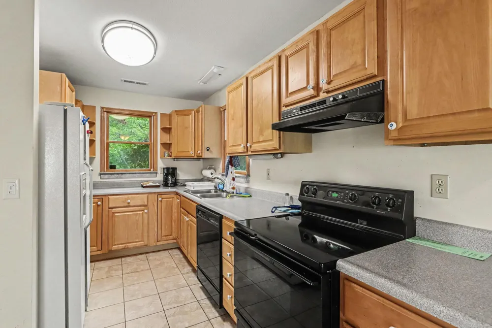 51156 Maple Road Marcellus, MI 49067