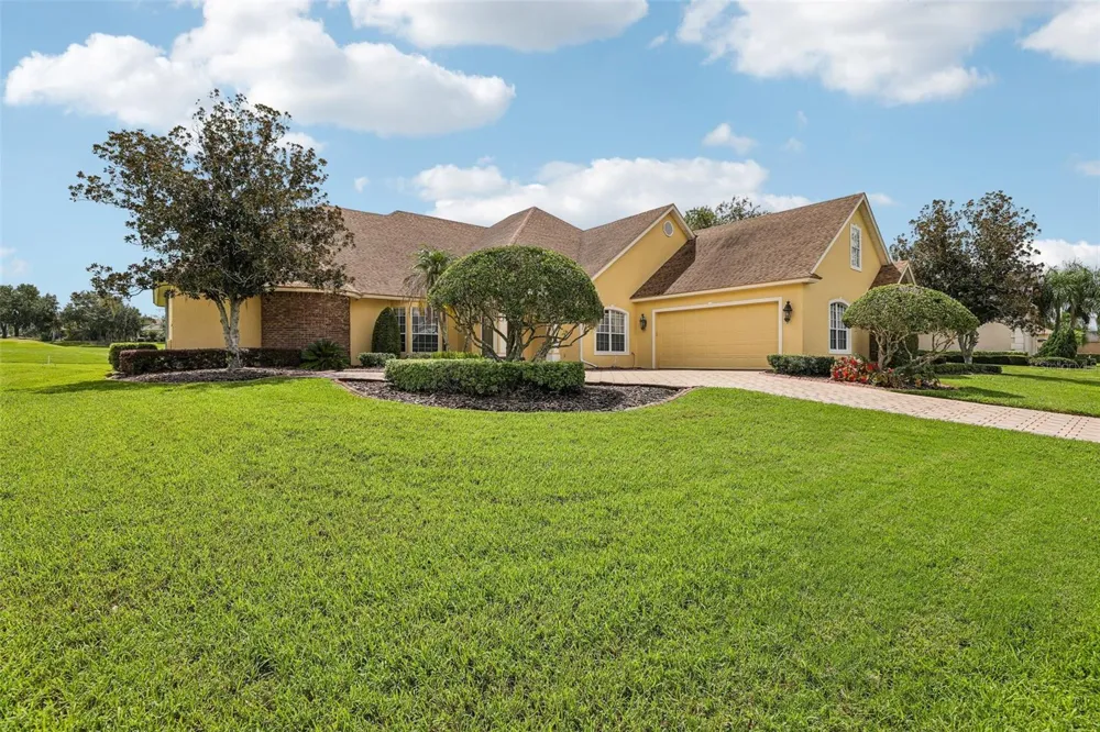 7360 REFLECTIONS LAKE DRIVE Lakeland, FL 33813