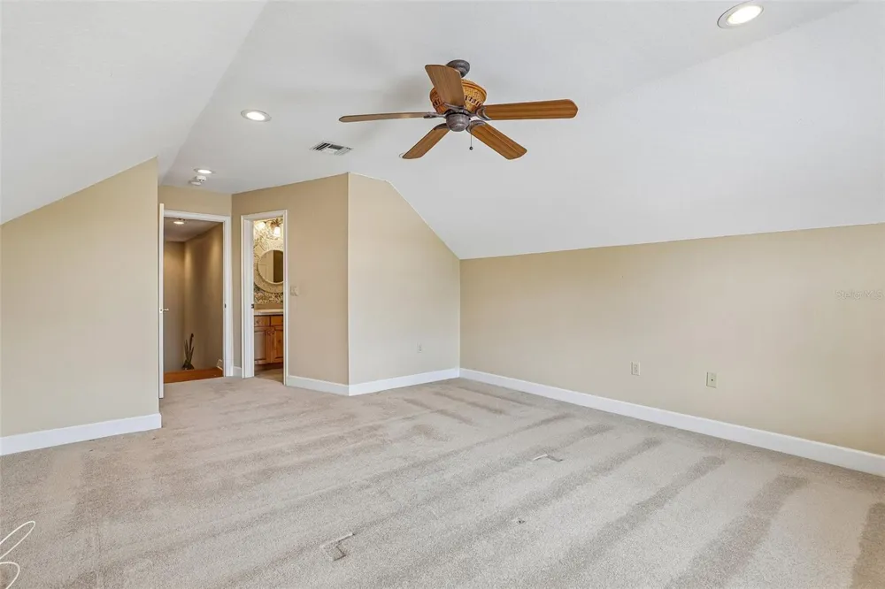 7360 REFLECTIONS LAKE DRIVE Lakeland, FL 33813