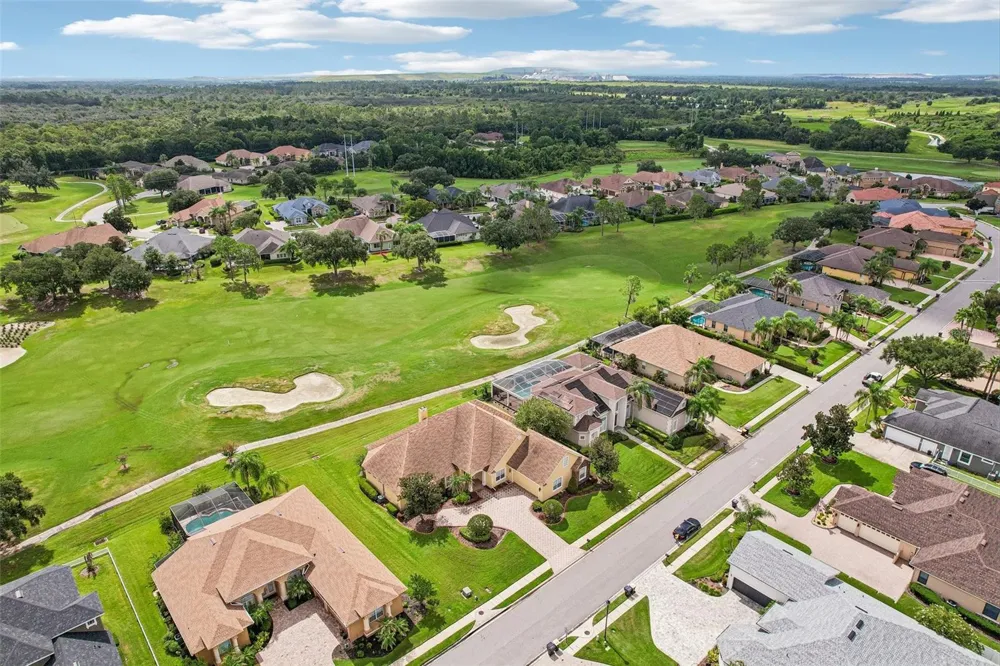 7360 REFLECTIONS LAKE DRIVE Lakeland, FL 33813