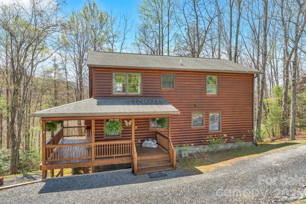 672 Cedar Trail Fleetwood, NC 28626